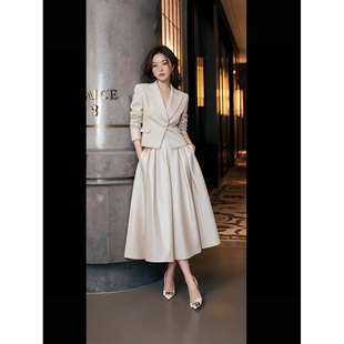 套装 进口2025春装 裙子高级感洋气 穿搭两件套气质西装 时尚 新款 女装