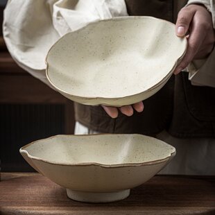 手工粗陶花形碗哑光陶瓷碗菜碗沙拉碗家用餐具复古哑光粗陶碗