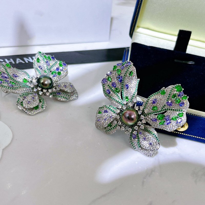 进口DIY配件 新款奢华彩锆蝴蝶胸针微镶满钻高档气质别针珍珠胸花