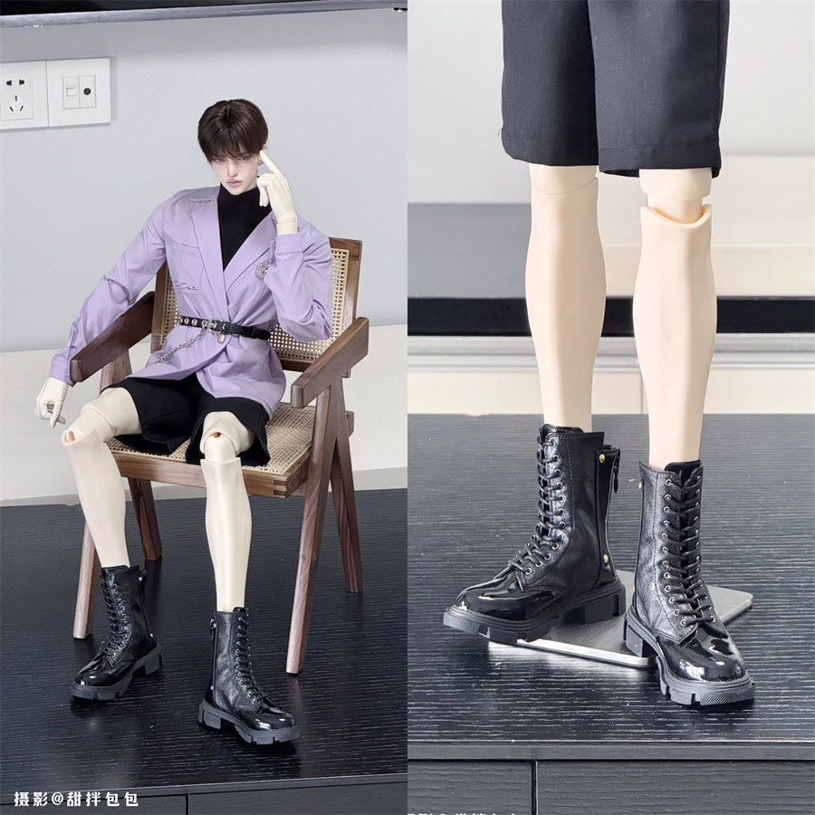 皮面X哑光铆钉拼接靴子