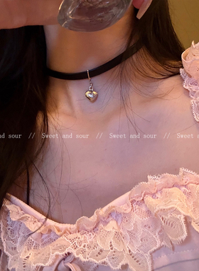 皮绳爱心项链女2025新款