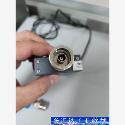 出售日本安立MA24106A功率计探头，功能正常，成色如图  询价下单