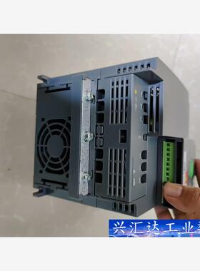 施耐德ATV310HU40N4A变频器，装机没用，成色充新，  询价下单