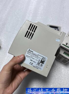 台达变频器200W VFD002L21A，成色如图，功能包好  询价下单