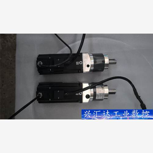 施耐德伺服电机BCH2LD0433CA5C 带减速机一起，拆 议价商品
