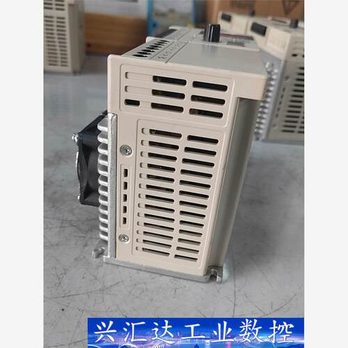 佛斯特变频器0.75KW，FST