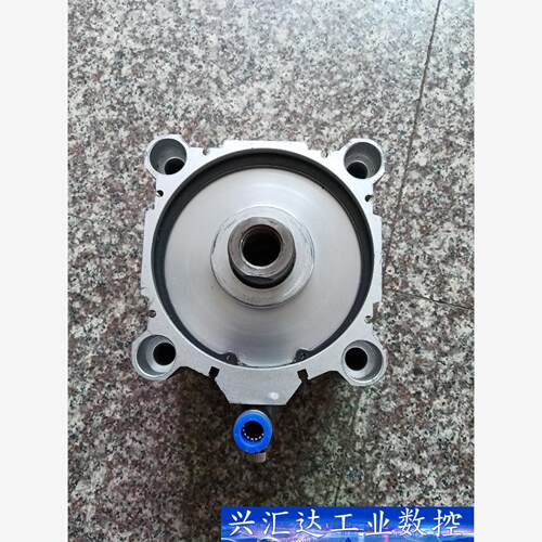 气缸CDQ2B125x30，二手拆机，实物实拍如图所示。  询价下单