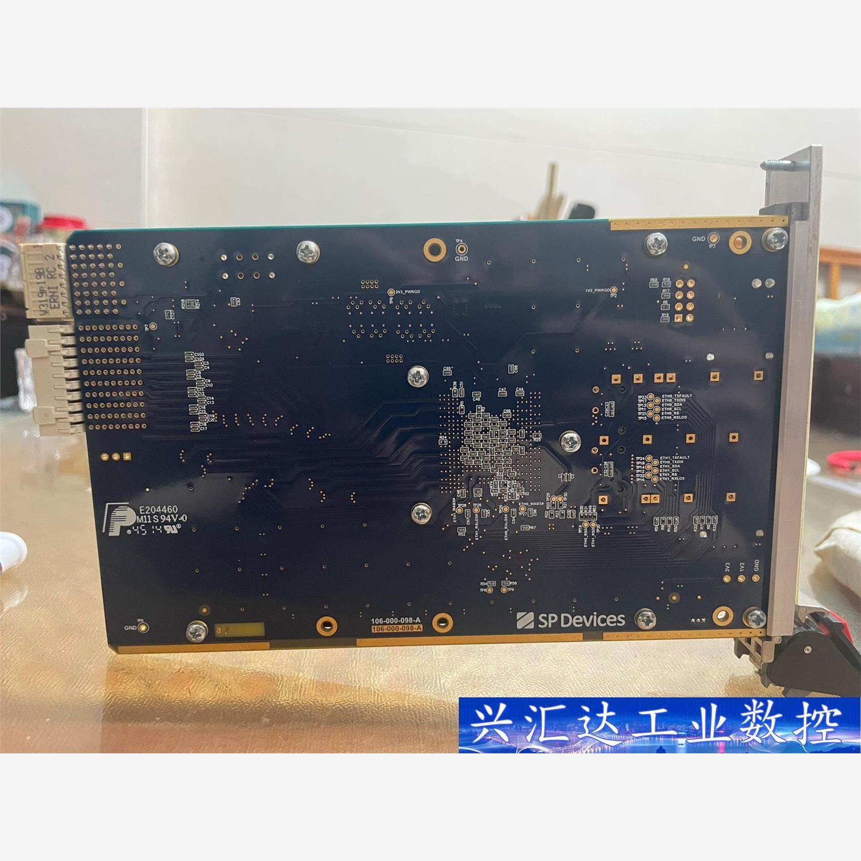 ADQ10GBE是个支持从模块化cPCIe/PXIe仪器连接  询价下单