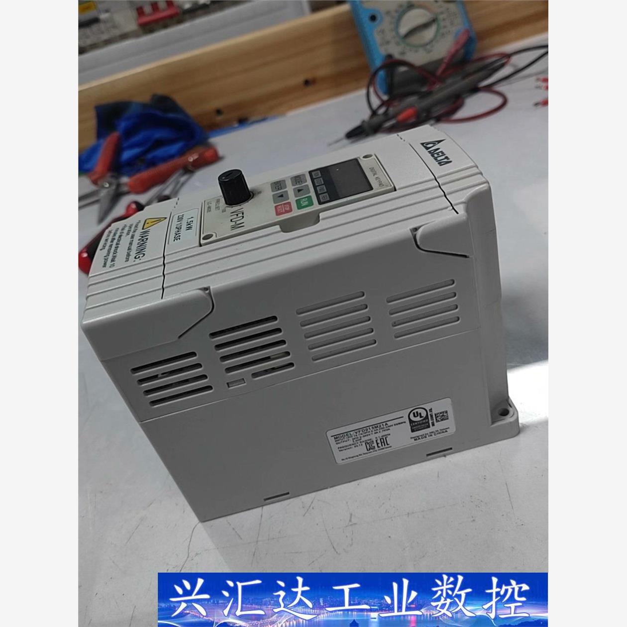 台达变频器1.5KW，VFD0M2