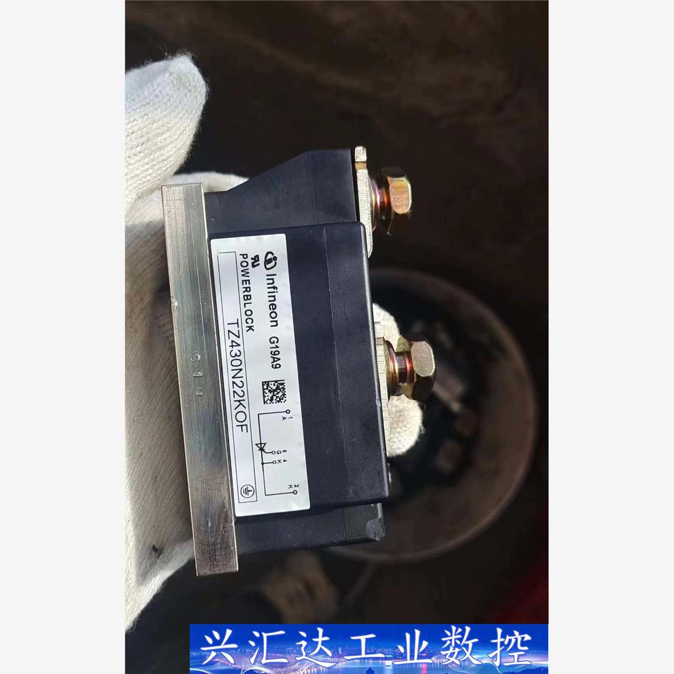 英飞凌可控硅模块TZ430N22KOF正品原装技改拆机，成色  询价下单图片