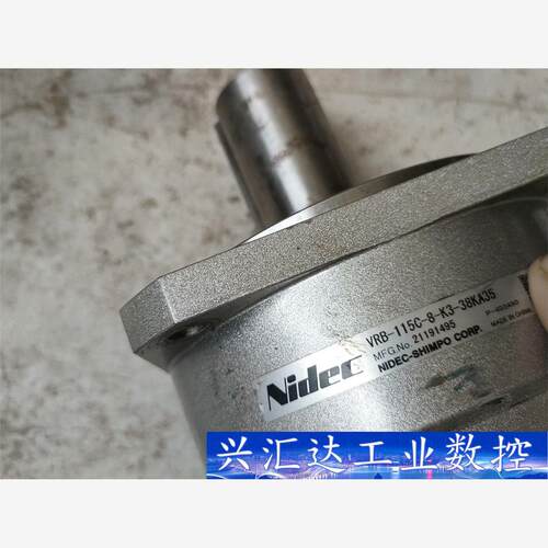 新宝180小输出法兰速比8行星减速机一台，成色不错，有  询价下单