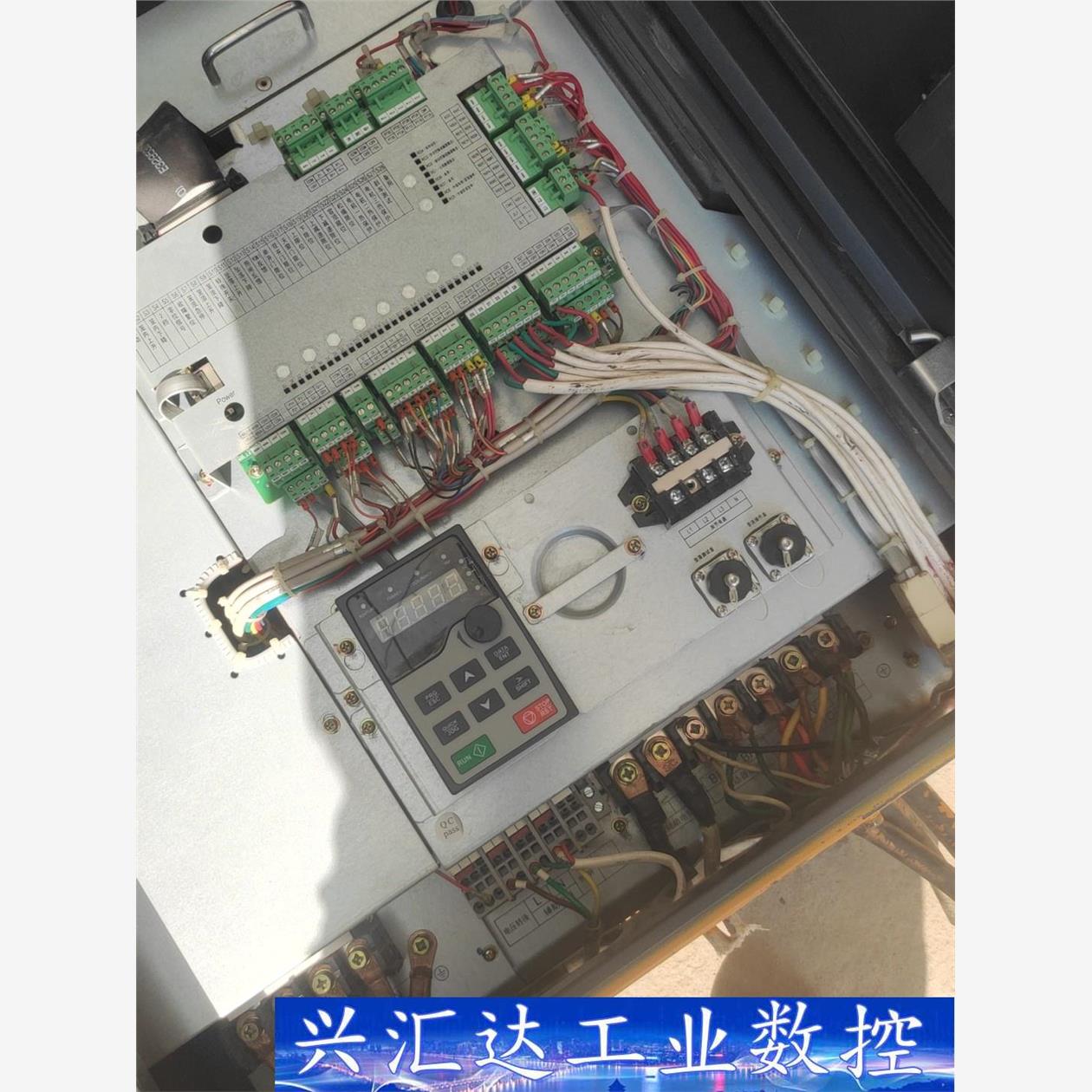 英威腾GD300-39-037-4系列变频器在施工升降机变频  询价下单