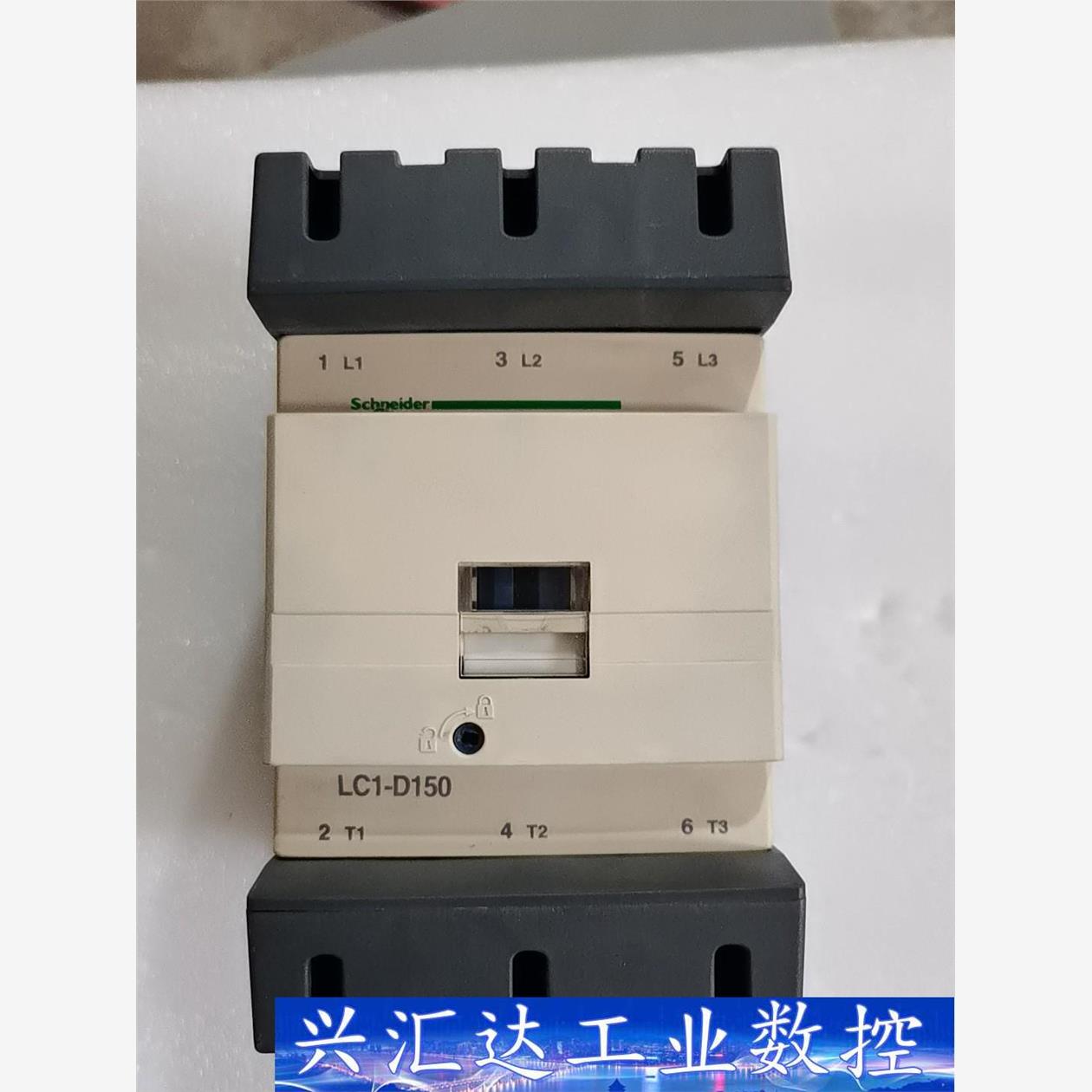 施耐德交流接触器 LC1-D150 AC220 LC1D15  询价下单