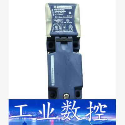 蒂森扶梯 施耐德接近开关 XS8C4A4PCP20 电感式接  询价下单