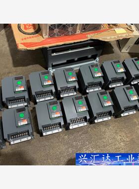 施耐德ATV310变频器3KW，4KW，实物拍摄，成色漂亮，  询价下单