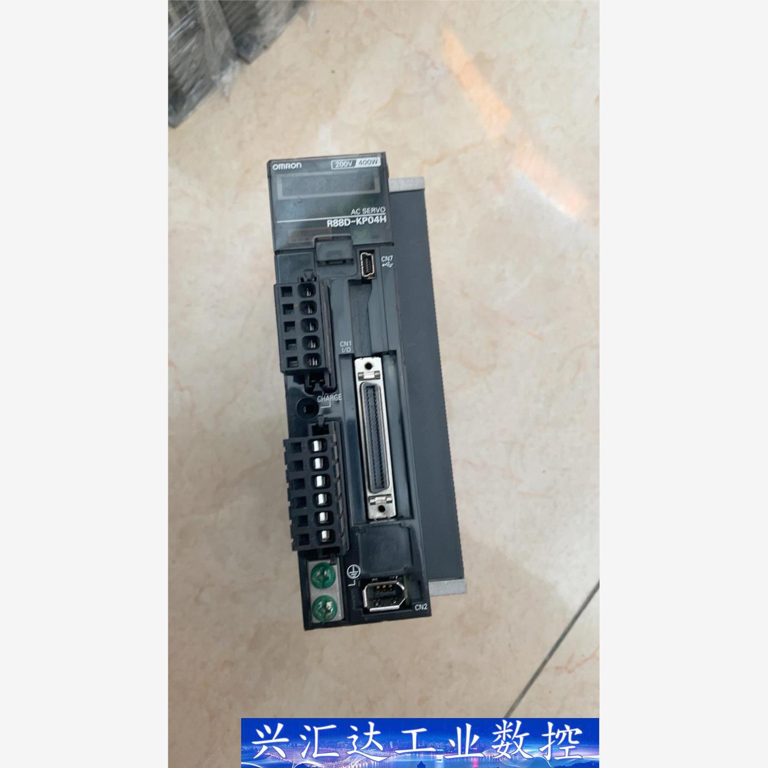 驱动器R88D-KP04H-Z 二手八成 测试包好 单 议价商品