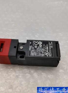 D4NS-1AF全新原装安全门开关 限位开关 ，带包装  询价下单