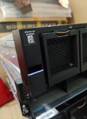 IBM 2145-SV1 01YM718 SAN Volum