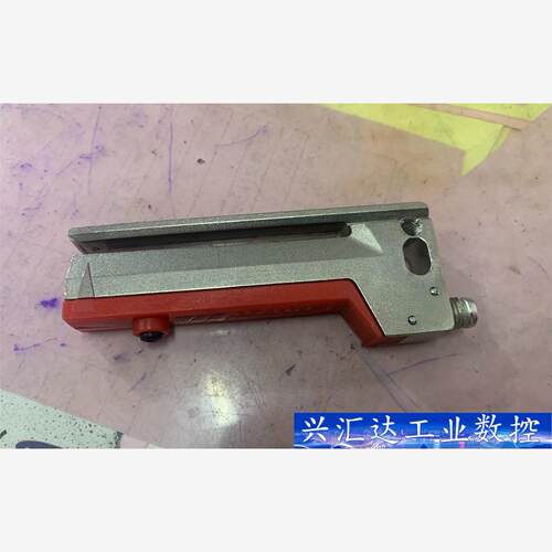 劳易测GS 63B/6.3-S8，标签传感器，二手拆机成色一  询价下单
