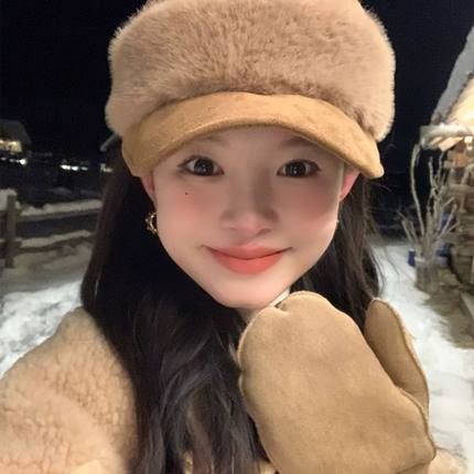 XIA夏夏-毛绒拼接麂皮绒平顶大头围显脸小骑士帽子HS7771