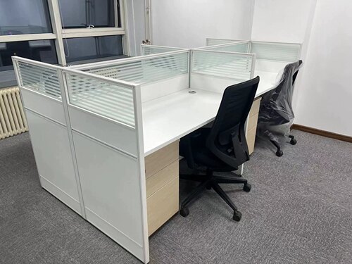 北京简约现代30款式屏风办公桌组合4人位卡座隔断员工桌6人职员桌