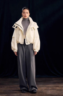 轻巧短款!四色户外立领连帽可拆卸防风工装鹅绒羽绒服外套