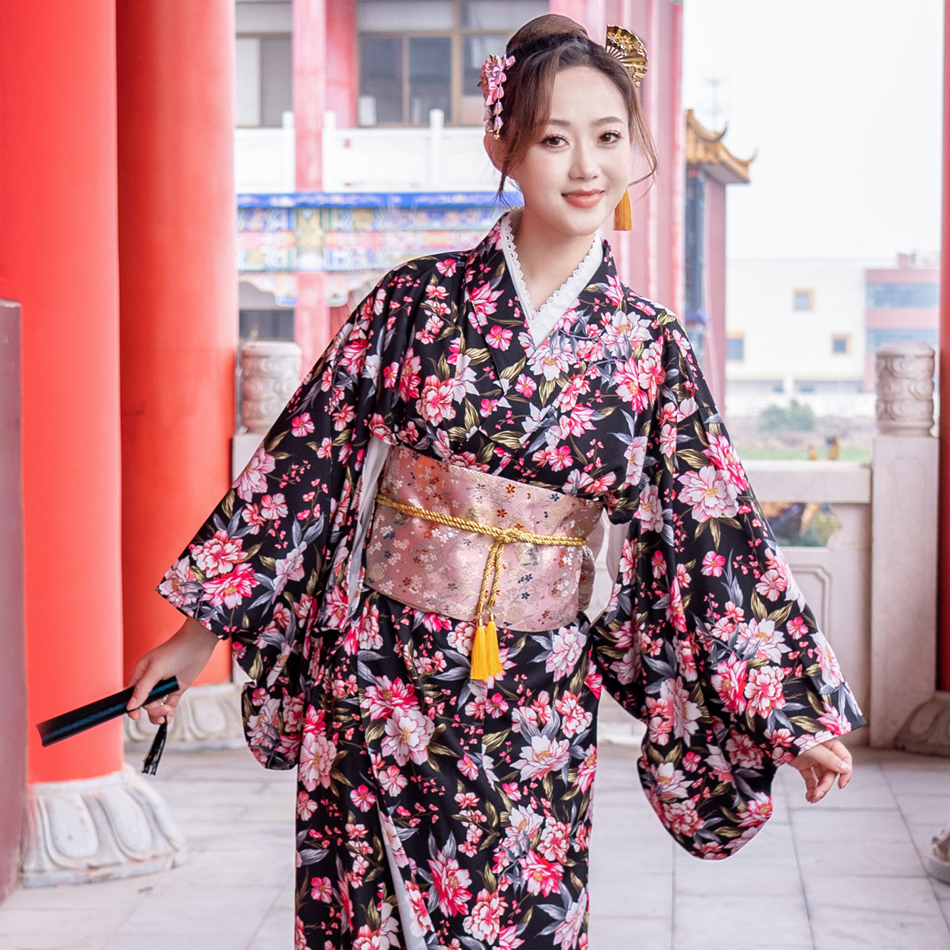 海棠黑和服系日本剧本杀日料店民宿和服女款季拍摄影改良和服浴衣
