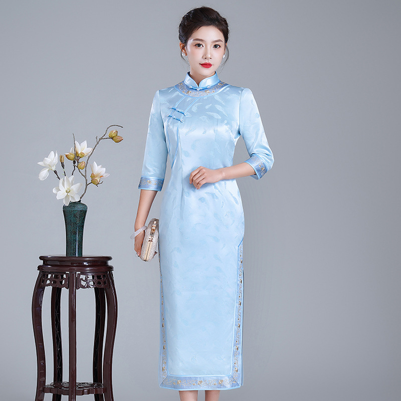 2024新款刺绣旗袍 年轻款新中式礼服日常可穿高端改良连衣裙女春