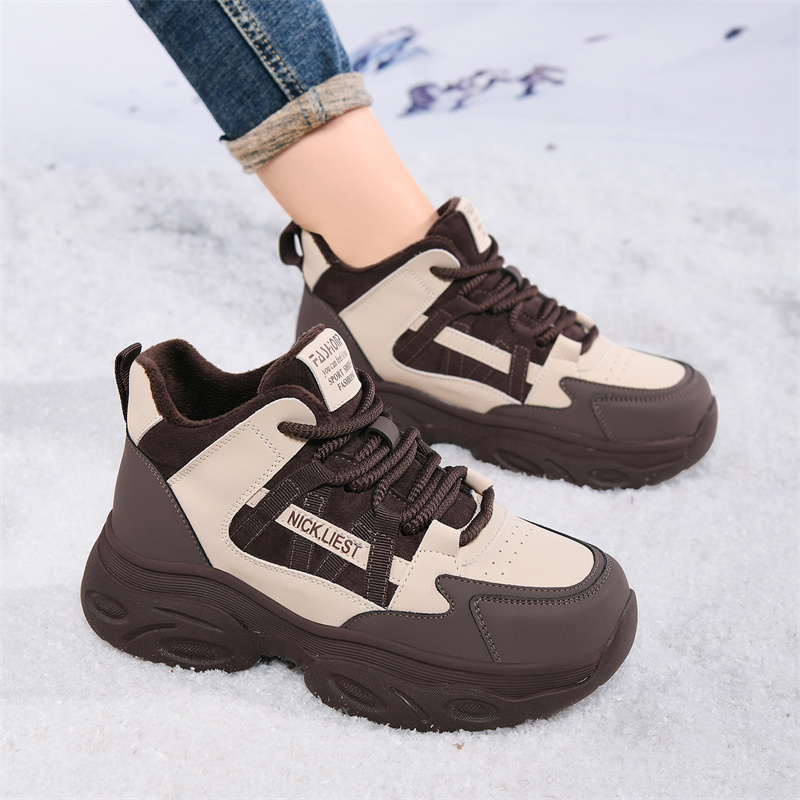 红蜻蜓女鞋软底休闲运动鞋 2025新款 中年 真皮加绒 旅游鞋妈妈鞋