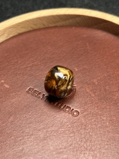 【特价】12×9mm抚顺琥珀高桩血溶洞糯白花蜡老型墩子单珠25年老