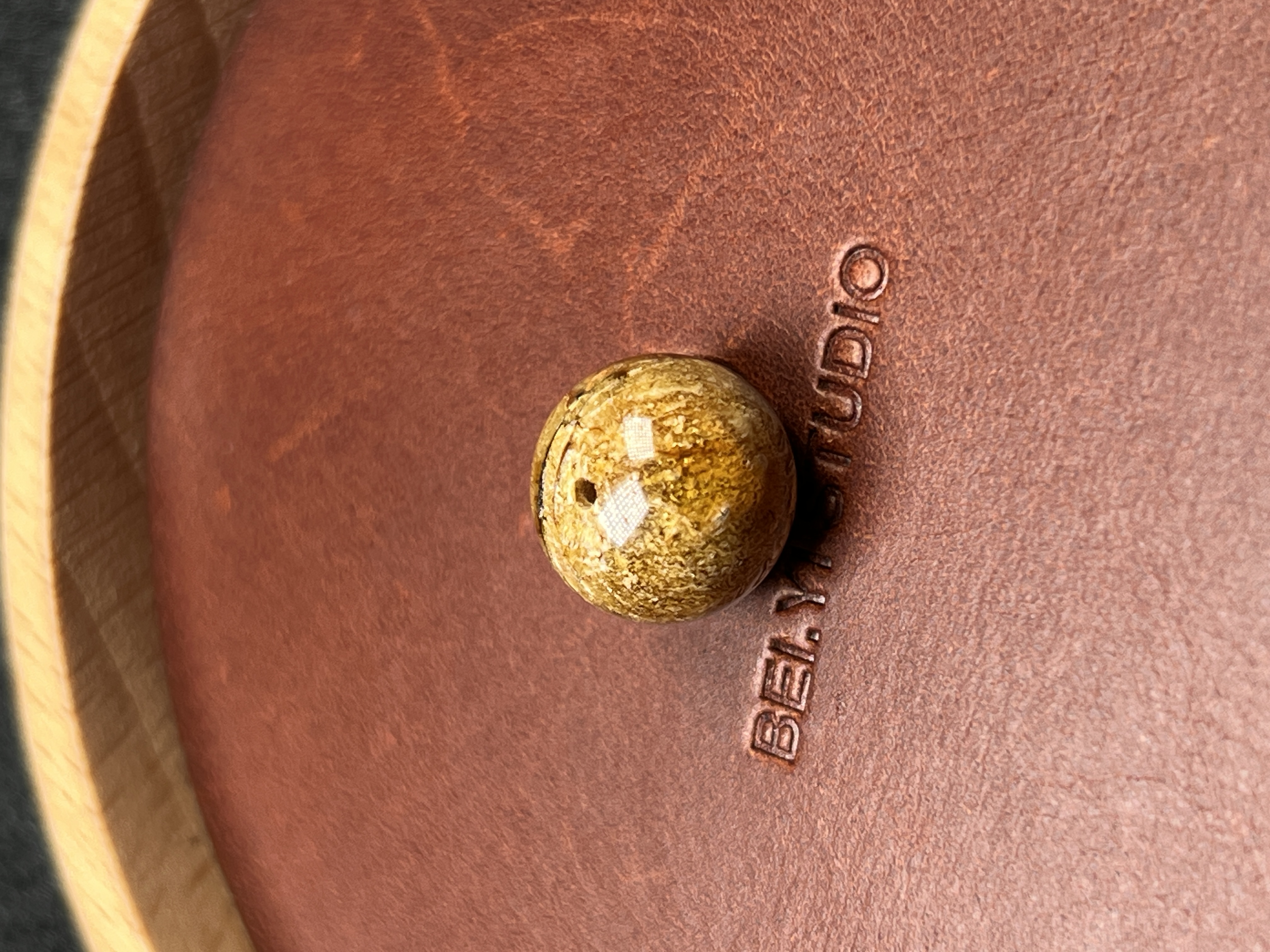 【特价】12mm+抚顺琥珀罕见花珀红花泥珀单珠（25年老料）
