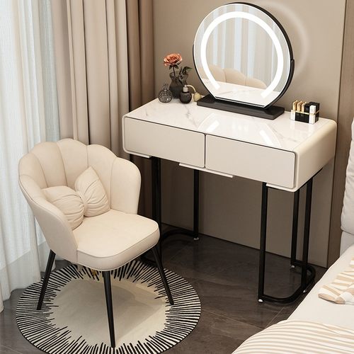 小户型实木梳妆台奶油风