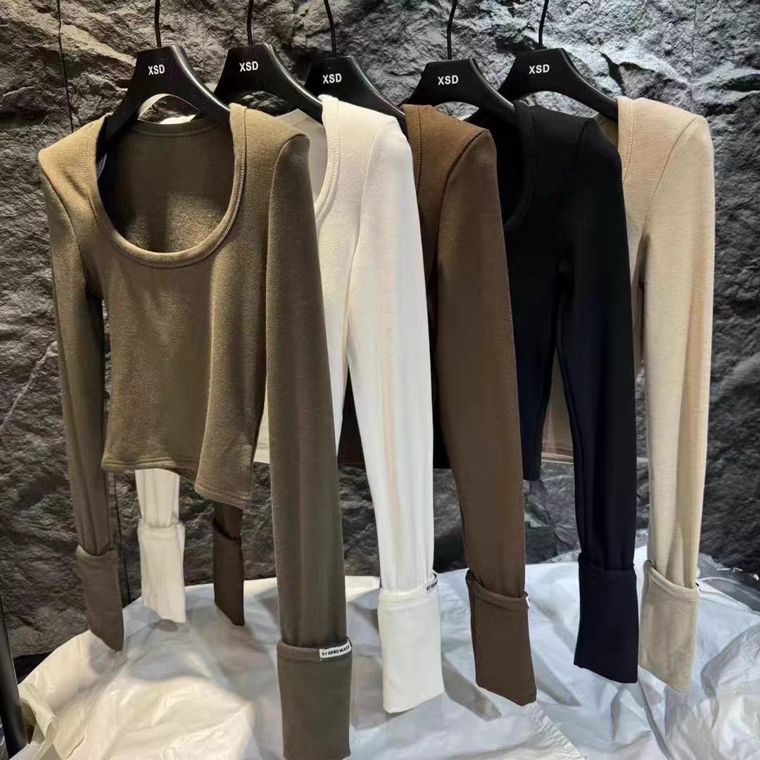 2025秋冬磨毛新款韩版纯色简约T恤女U型领性感修身短款打底衫女潮