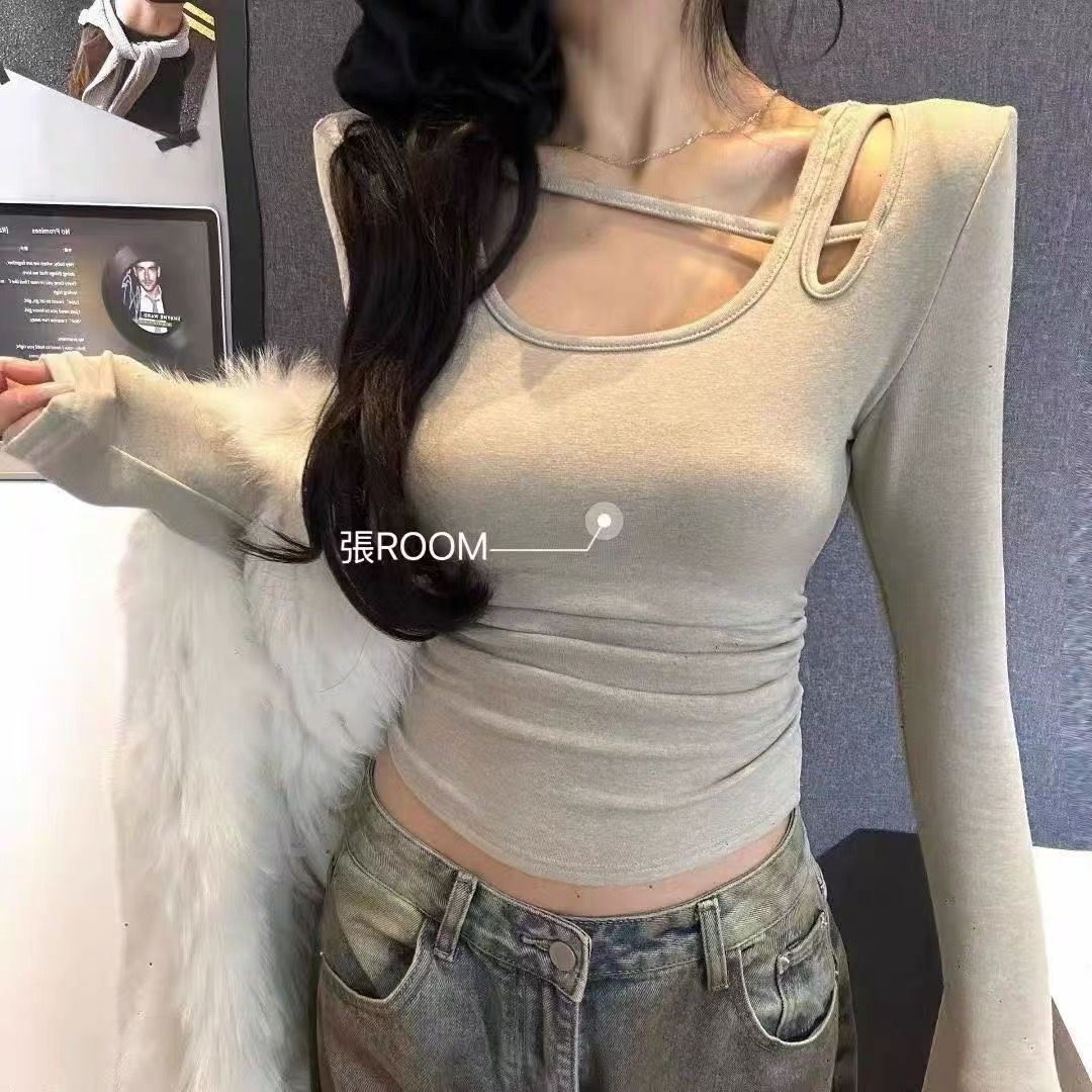 2025秋冬磨毛上衣修身显瘦u领设计感镂空打底衫性感长袖t恤潮