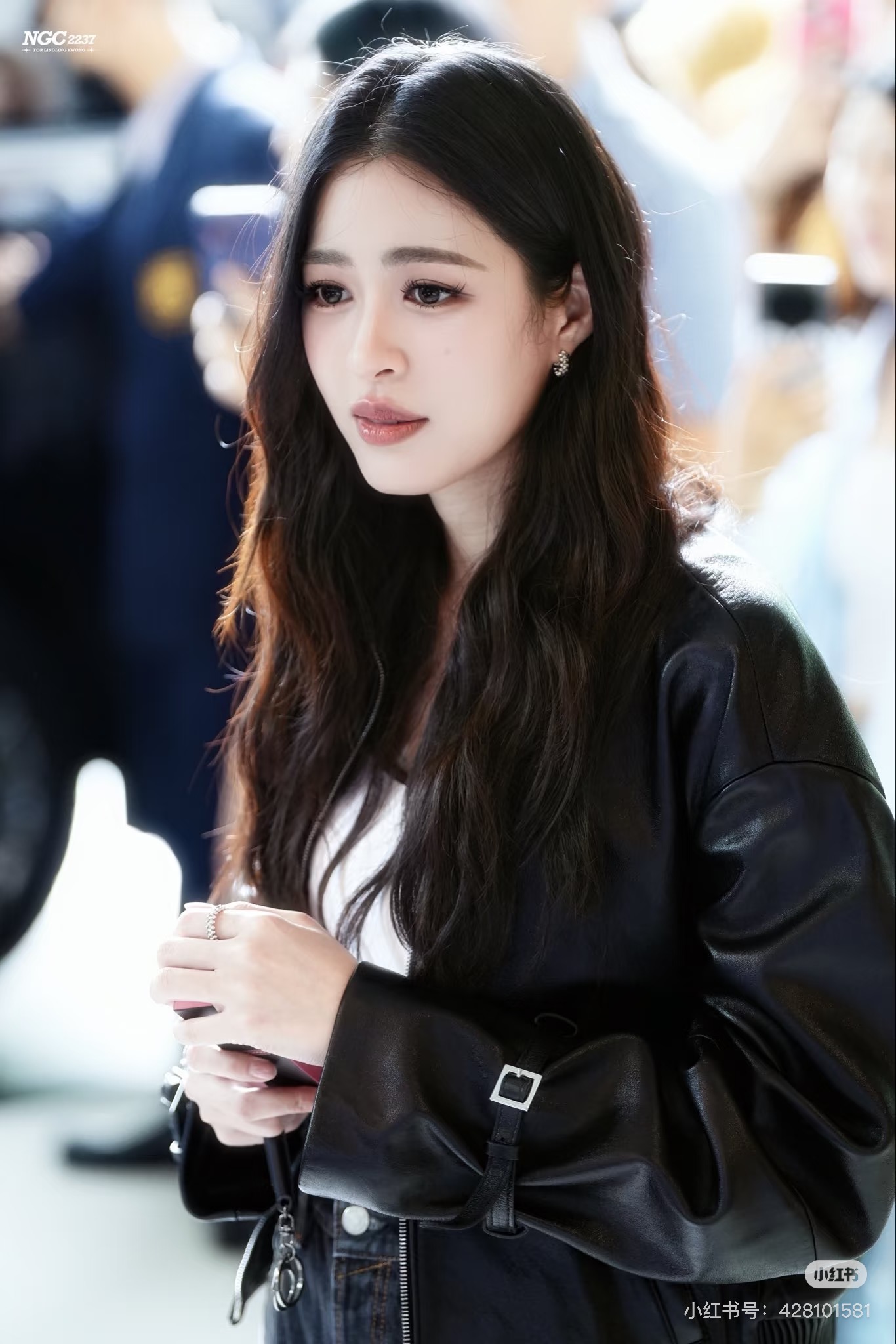 秋冬新款真皮皮衣进口头层绵羊皮短款夹克外套邝玲玲同款