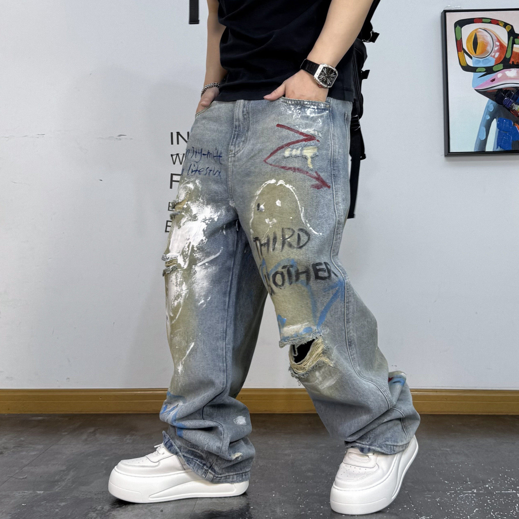 美式高街个性涂鸦破洞乞丐牛仔裤男夏款痞帅炸街宽松直筒阔腿裤子