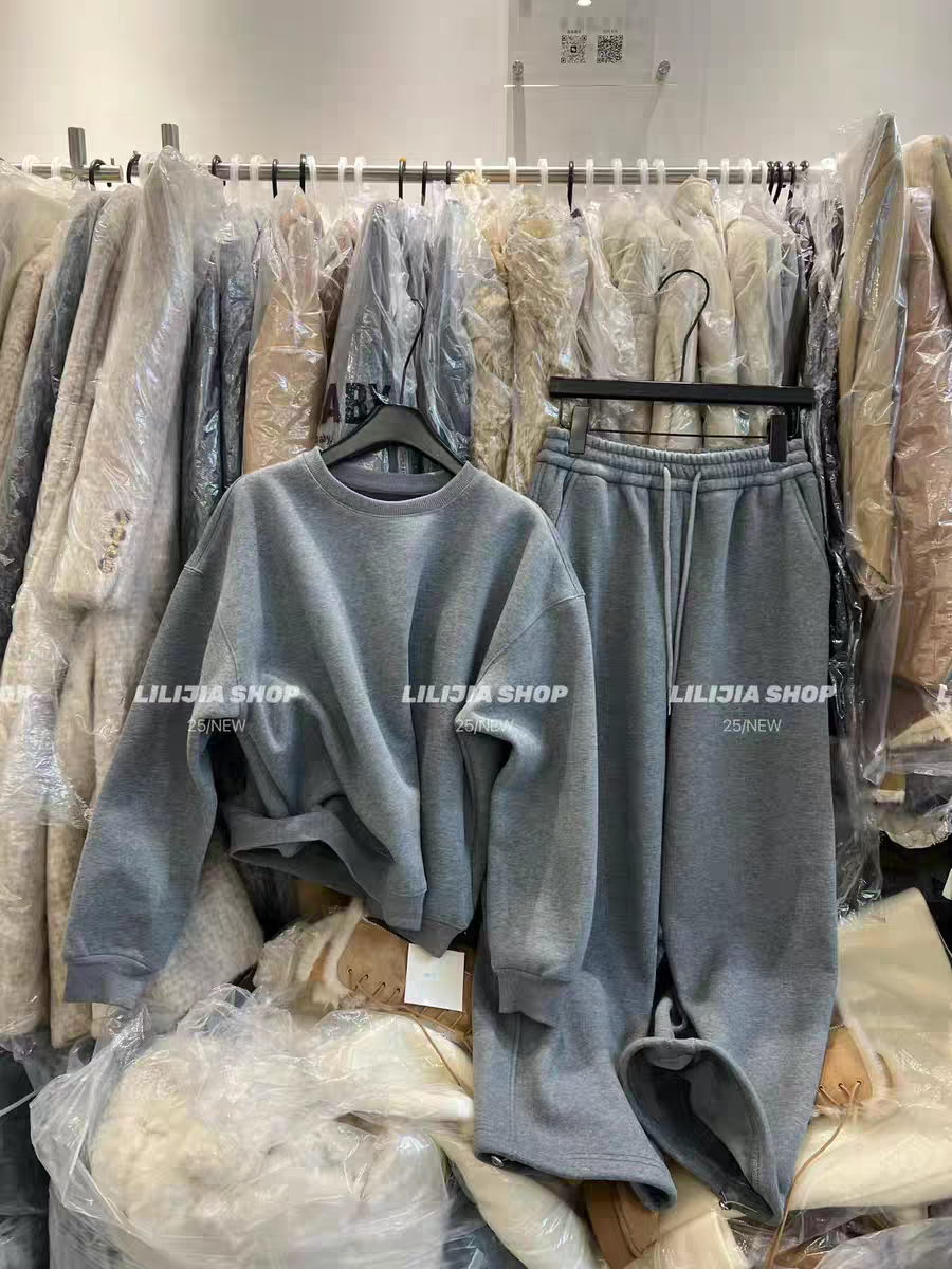 MH家 2025秋冬时尚百搭宽松显瘦圆领加绒卫衣+抽绳阔腿裤套装