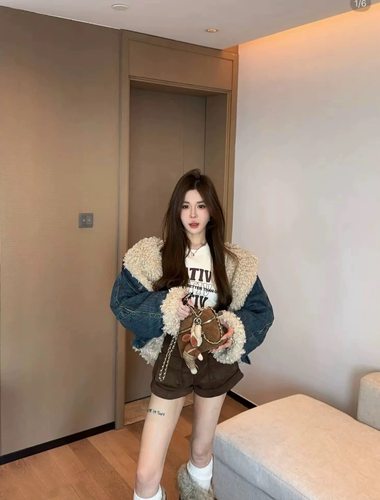 韩版加厚毛绒牛仔外套女士冬季保暖连帽羊羔毛棉衣棉服