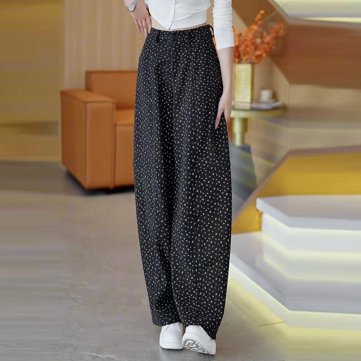 高腰黑色碎花阔腿裤显瘦女秋2026