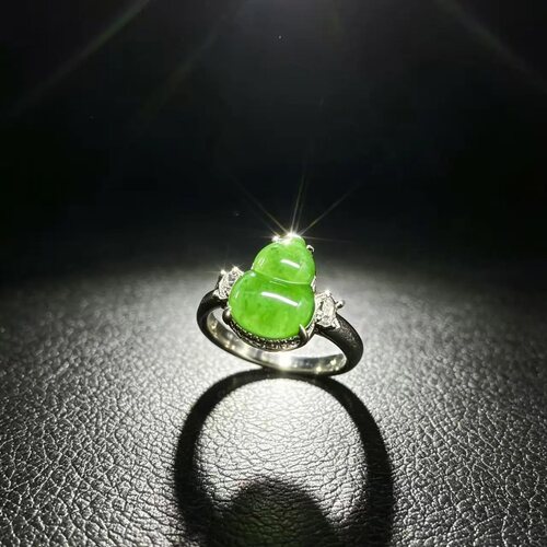 【翡卡拉】天然A货翡翠满绿葫芦戒指