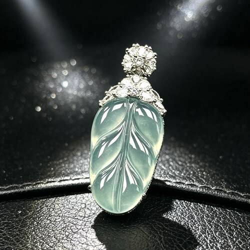 【香香专属】天然A货翡翠叶子吊坠