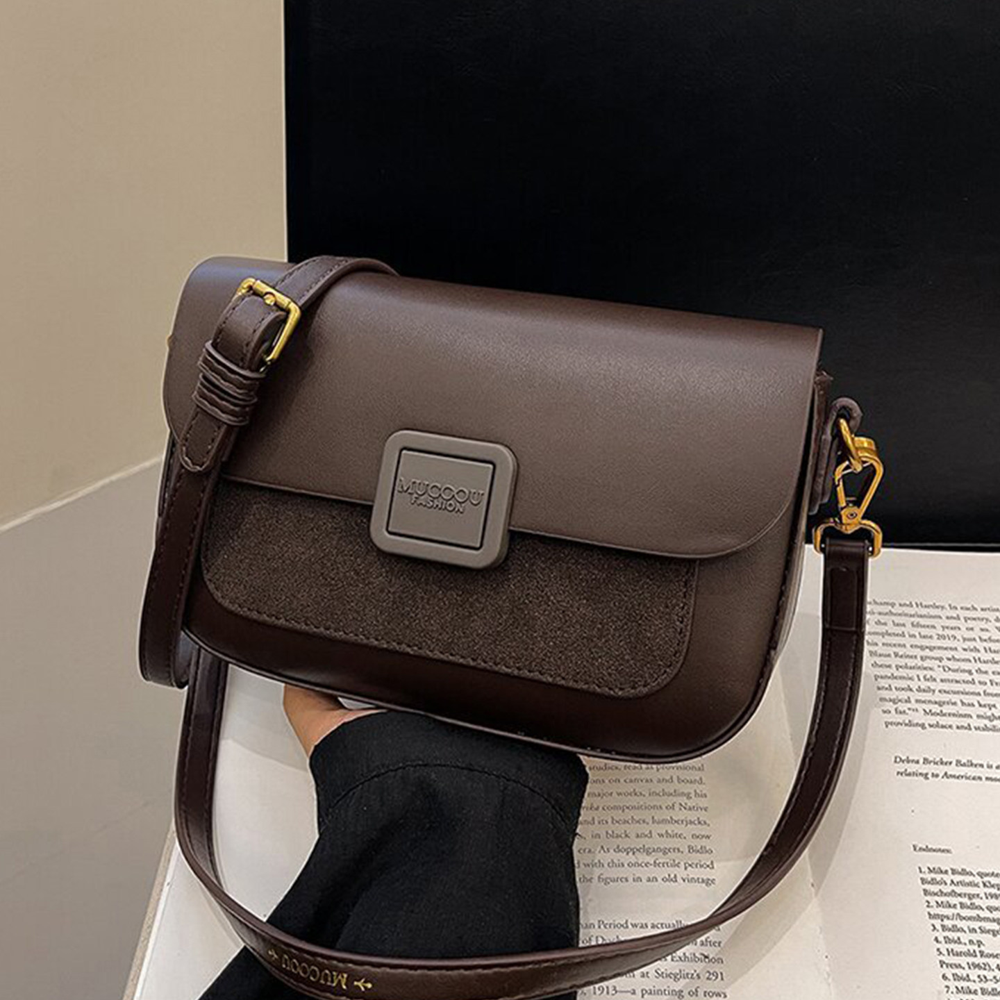 腋下包女式2026新款春夏简约小方包时尚高级感韩版轻奢小众斜挎包