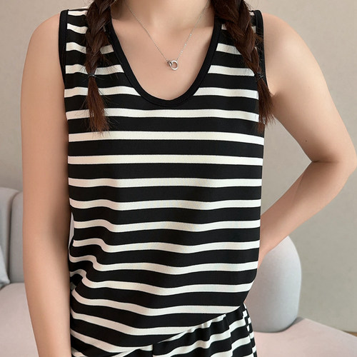 春夏日系吊带背心女条纹显瘦百搭无袖打底衫简约背心外穿上衣大码