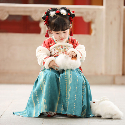 断码清仓汉服女童冬季宝宝中国风秋冬儿童拜年服女孩过年喜庆衣服