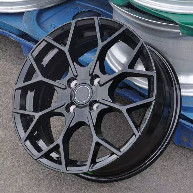 海鸥零跑T03黑猫白猫改装轮毂