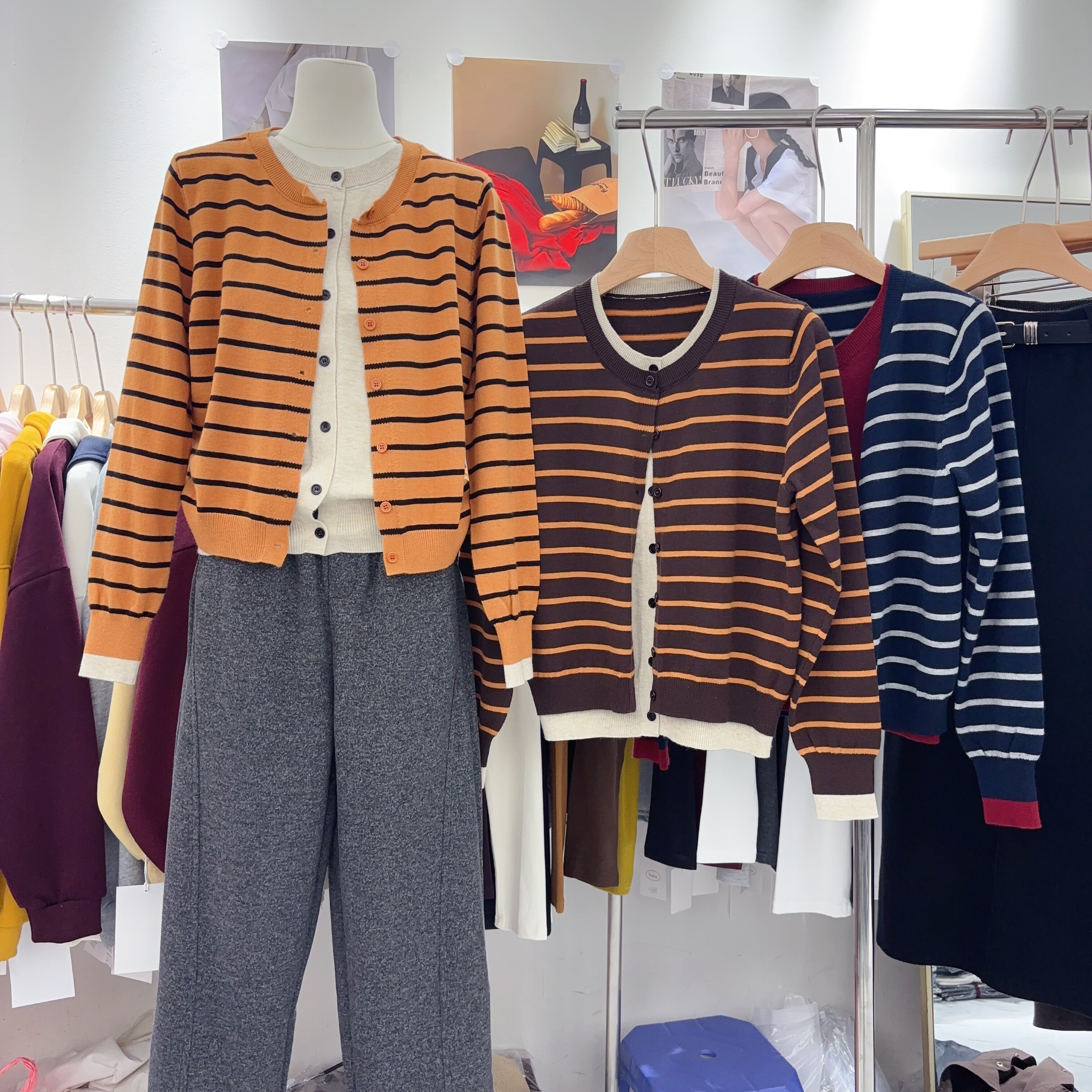 2025秋季新款韩系简约百搭宽松休闲圆领条纹长袖针织假两件开衫女