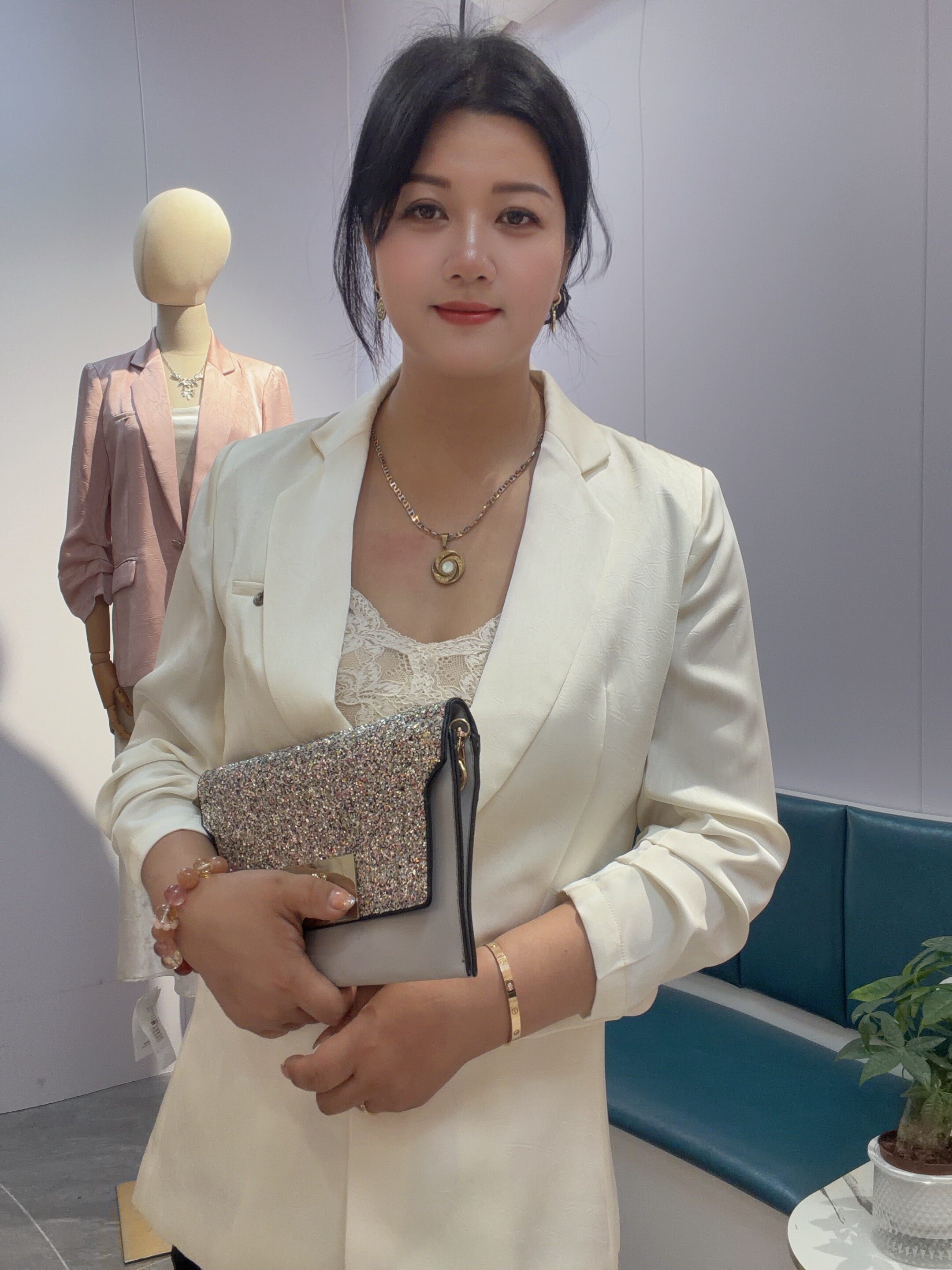 2026新款西装外套女春秋款高级感气质名媛小西服上衣