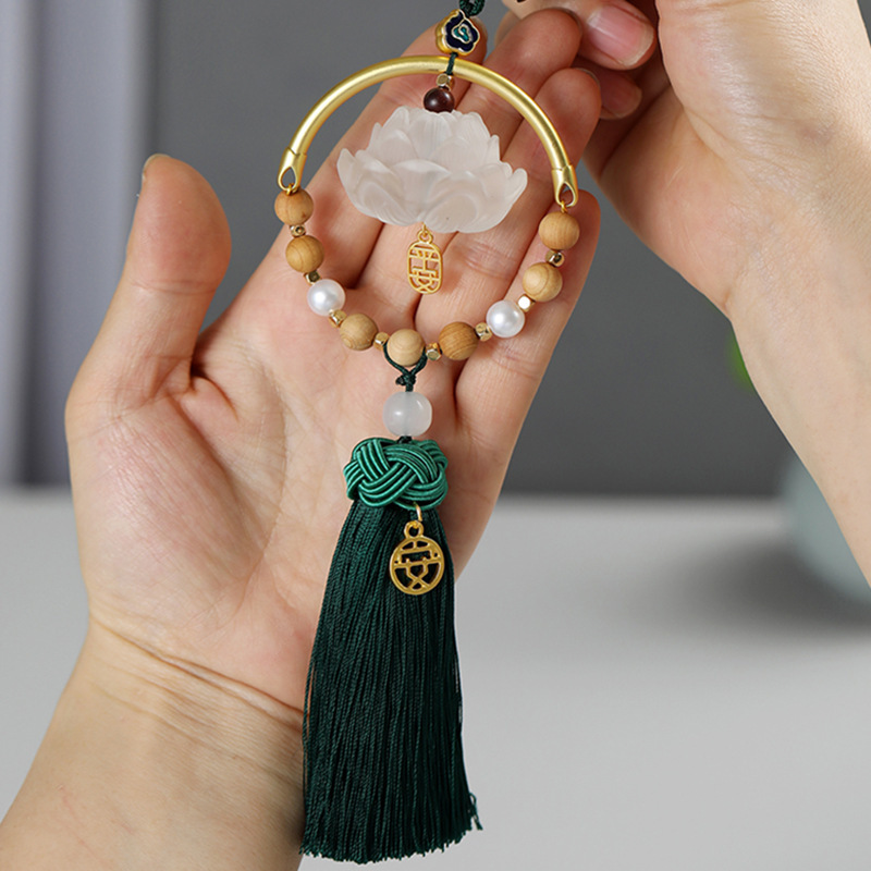 琉璃汽车挂件原创国风新款檀木祥云白琉璃莲花高档汽车后视镜挂件