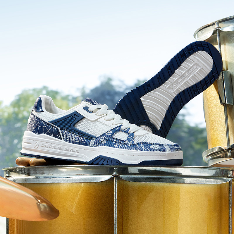 361度男鞋云程2潮流板鞋