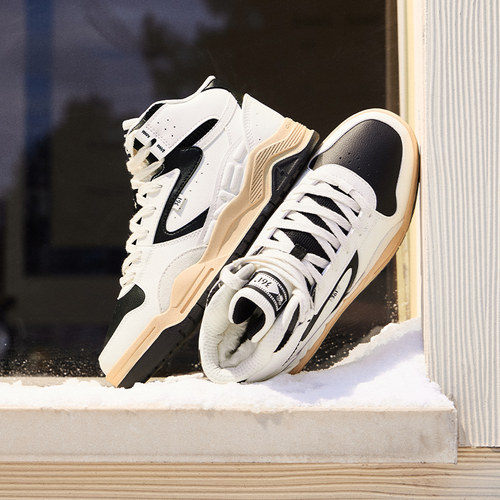 361女鞋革面加绒高帮板鞋女